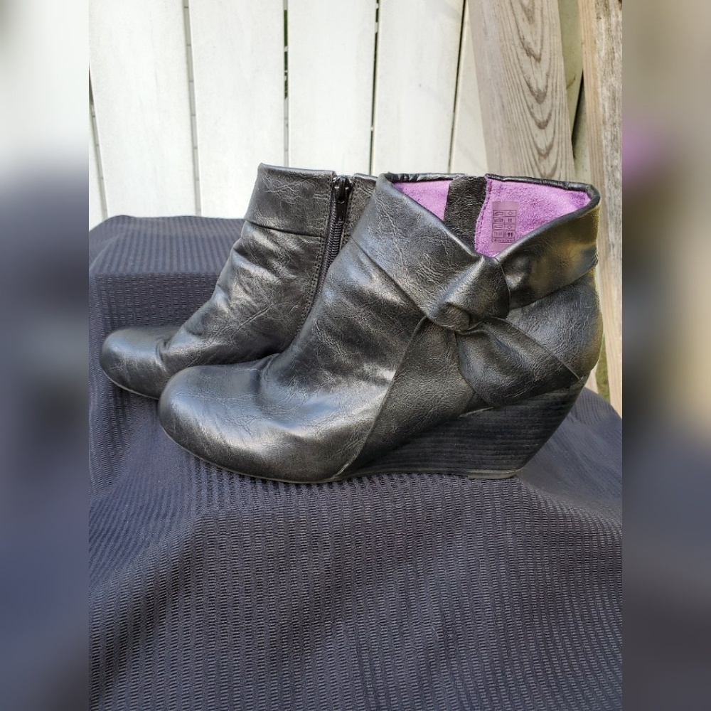 Blowfish wedge heel booties, Size 11